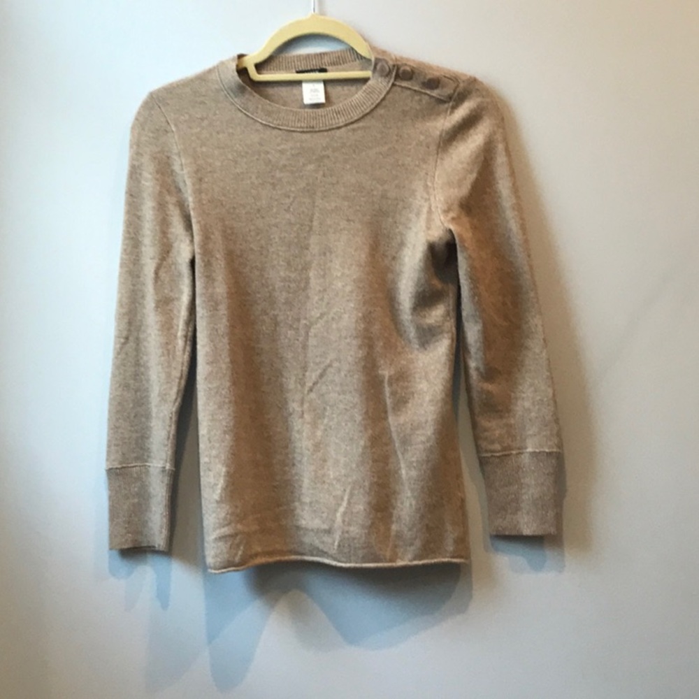 Small J. Crew 3/4 sleeve sweater